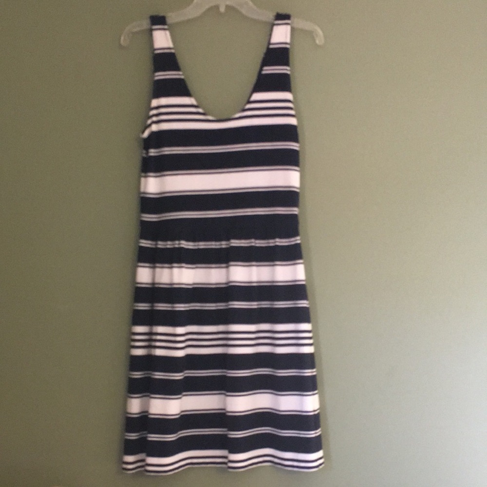 J Crew factory navy’s new white striped Villa dress size Small